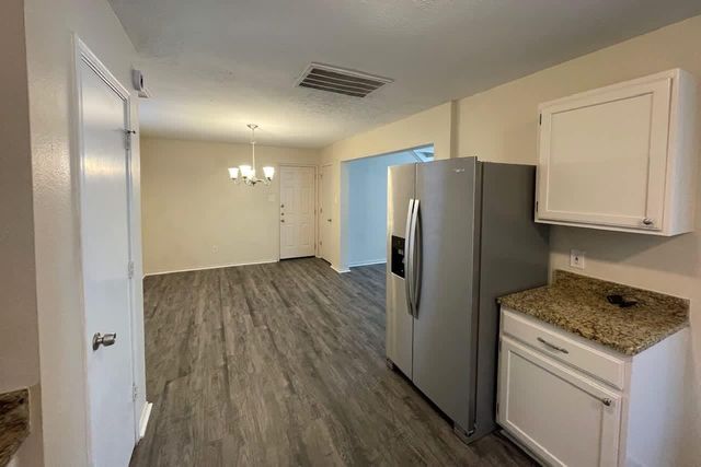 7134 Cheshire Park Road, Houston, TX 77088
