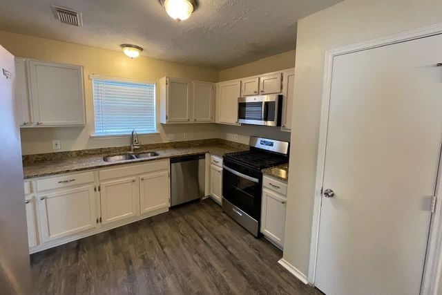 7134 Cheshire Park Road, Houston, TX 77088
