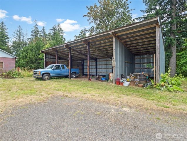 27214 NE Robinson, Camas, WA 98607