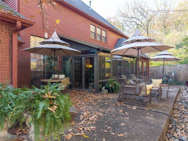 2105 Massard Road, Fort Smith, AR 72903