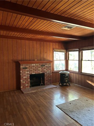 7916 Glenties Lane, Sunland, CA 91040