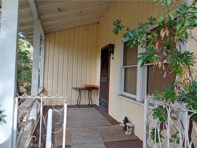 7916 Glenties Lane, Sunland, CA 91040