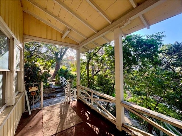 7916 Glenties Lane, Sunland, CA 91040