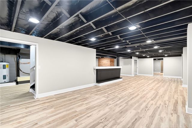 100 Alkim Drive, Centerville, PA 15417