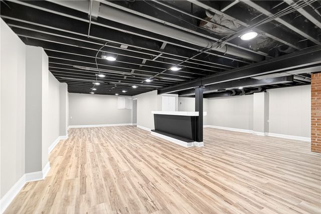 100 Alkim Drive, Centerville, PA 15417