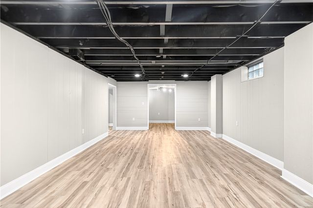 100 Alkim Drive, Centerville, PA 15417