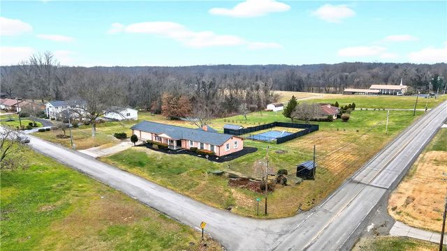 100 Alkim Drive, Centerville, PA 15417