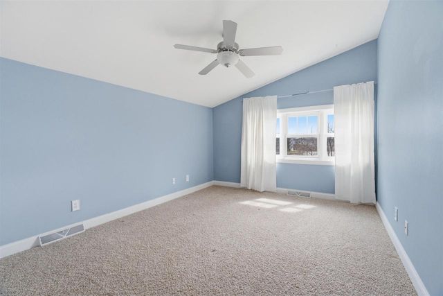 1881 W MAIN STREET, Appleton, WI 54911