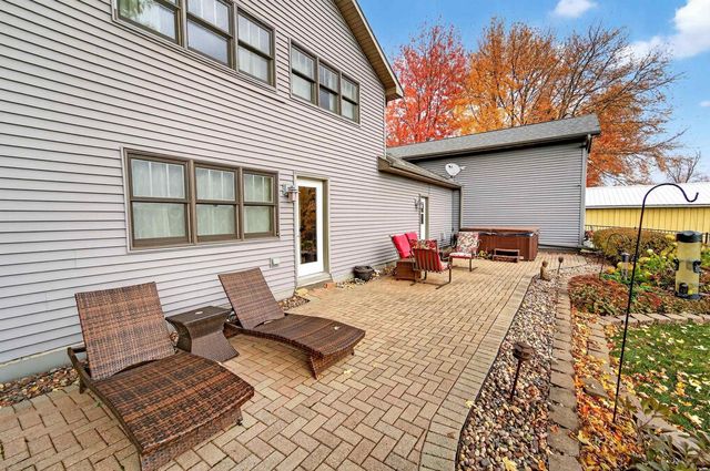1881 W MAIN STREET, Appleton, WI 54911