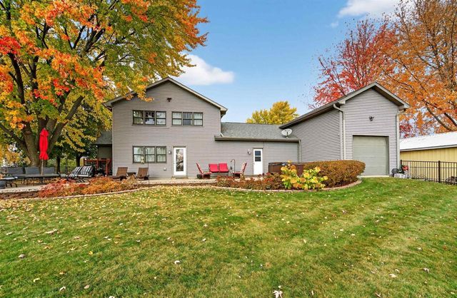 1881 W MAIN STREET, Appleton, WI 54911