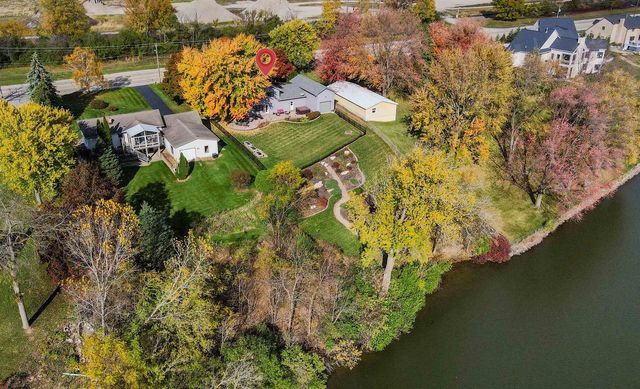 1881 W MAIN STREET, Appleton, WI 54911