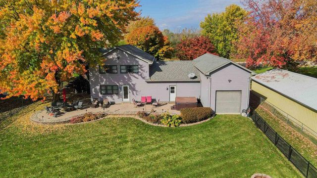1881 W MAIN STREET, Appleton, WI 54911