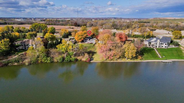1881 W MAIN STREET, Appleton, WI 54911