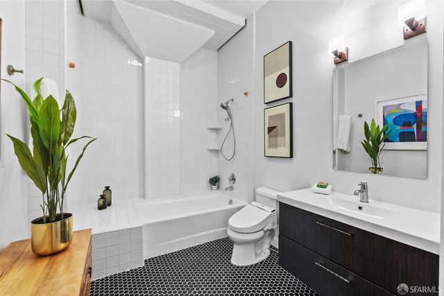 245 5th Street 103, San Francisco, CA 94103