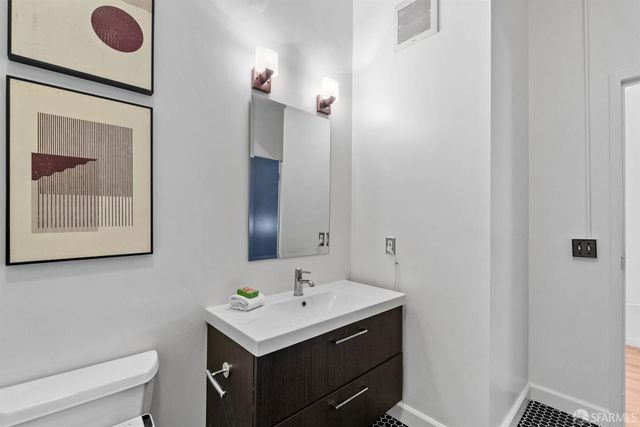 245 5th Street 103, San Francisco, CA 94103
