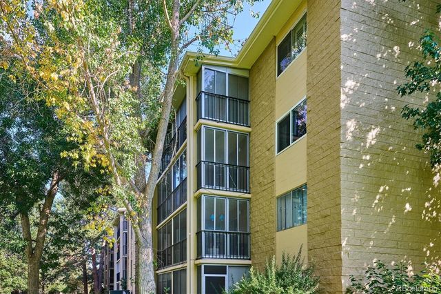 13500 E Cornell Avenue 302, Aurora, CO 80014