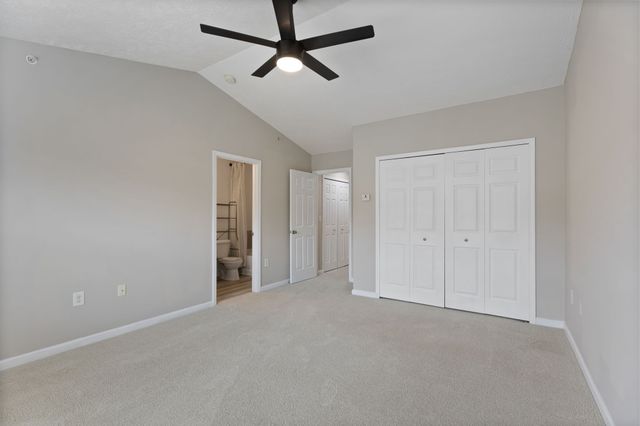 1069 Somerset Springs Dr, Spring Hill, TN 37174
