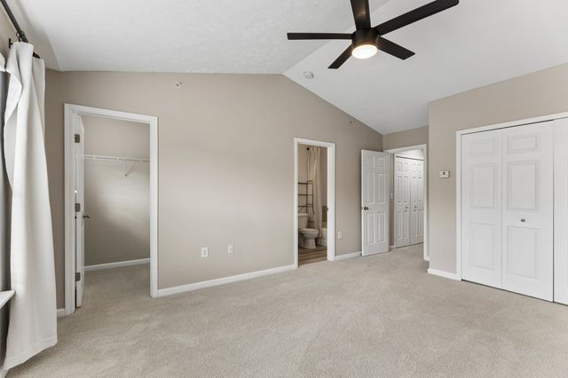1069 Somerset Springs Dr, Spring Hill, TN 37174