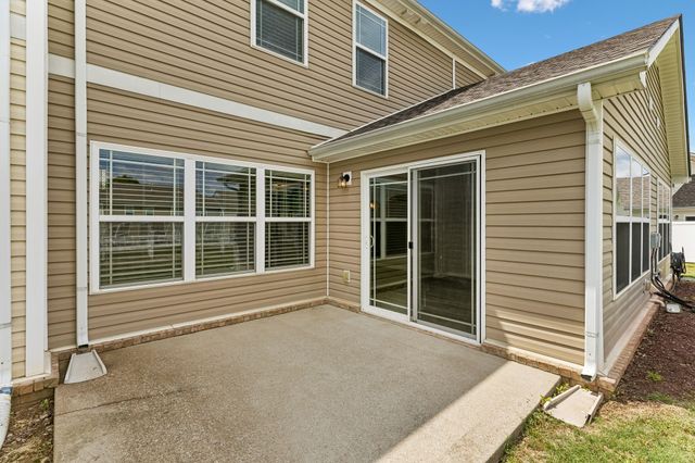 1069 Somerset Springs Dr, Spring Hill, TN 37174
