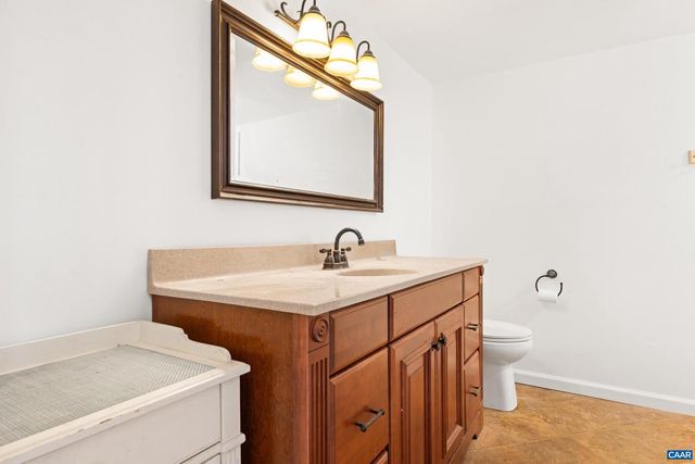 1112 RED BIRD DR, Stanardsville, VA 22973