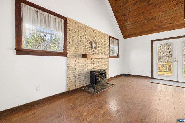1112 RED BIRD DR, Stanardsville, VA 22973