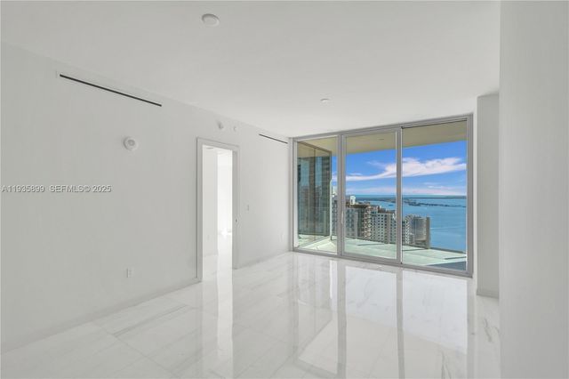300 Biscayne Boulevard Way 3605W, Miami, FL 33131