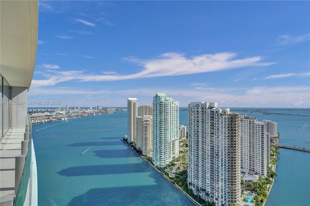 300 Biscayne Boulevard Way 3605W, Miami, FL 33131