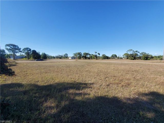 4317 NW 36th PL, Cape Coral, FL 33993