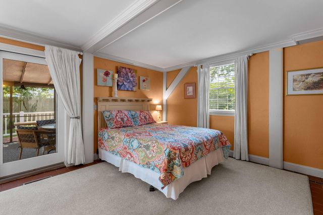 9 Dunes View Road, Dennis, MA 02638