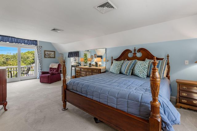 9 Dunes View Road, Dennis, MA 02638