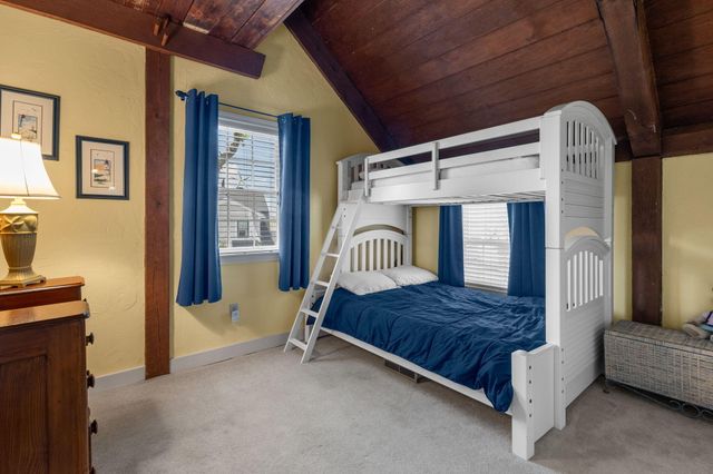 9 Dunes View Road, Dennis, MA 02638