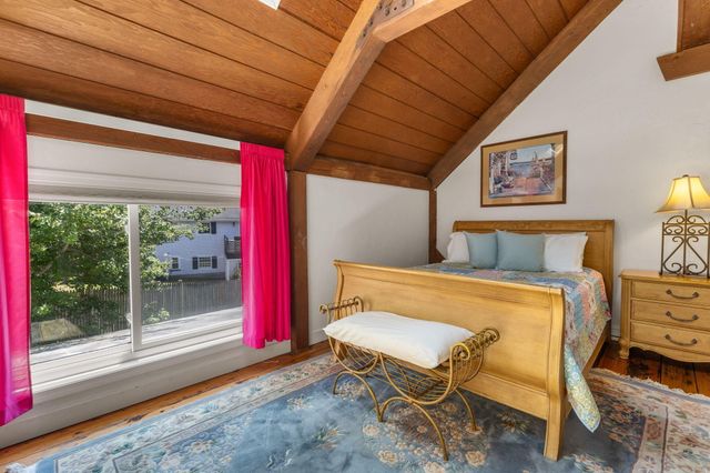 9 Dunes View Road, Dennis, MA 02638