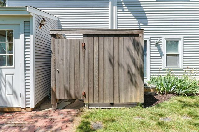 9 Dunes View Road, Dennis, MA 02638