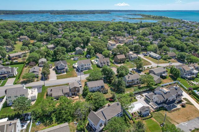 9 Dunes View Road, Dennis, MA 02638