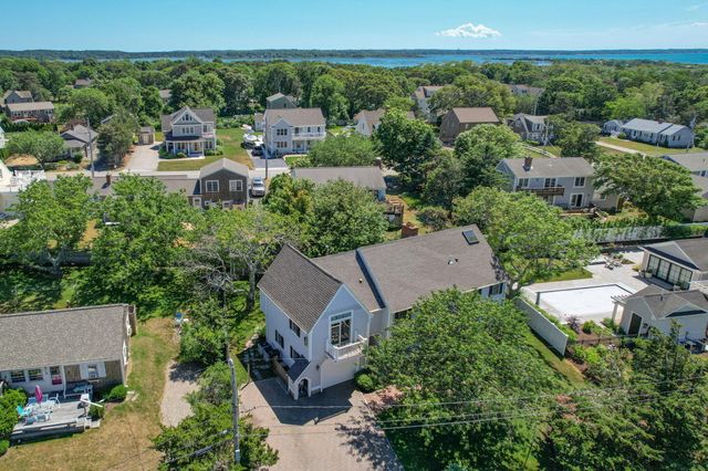 9 Dunes View Road, Dennis, MA 02638