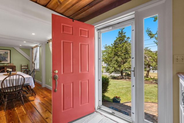 9 Dunes View Road, Dennis, MA 02638