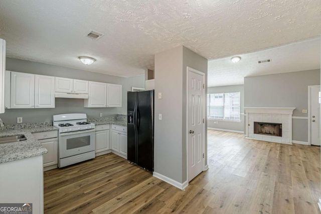 115 Samanthas Way, Mcdonough, GA 30253