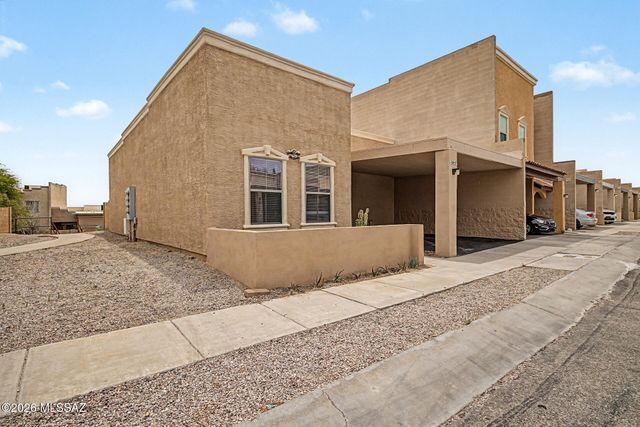 18857 S Esherton Drive, Sahuarita, AZ 85629