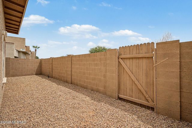 18857 S Esherton Drive, Sahuarita, AZ 85629
