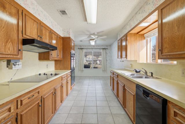 605 Eden Drive, Longview, TX 75605