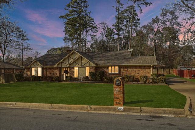605 Eden Drive, Longview, TX 75605