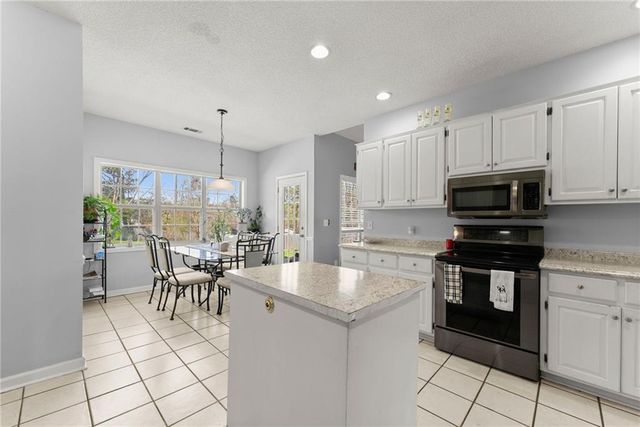 716 Michael Drive, Winder, GA 30680