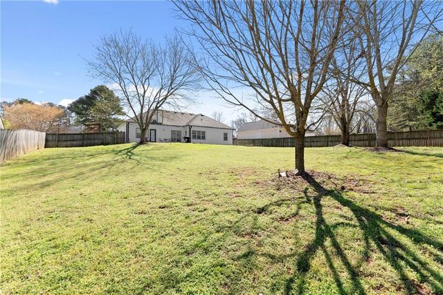 716 Michael Drive, Winder, GA 30680