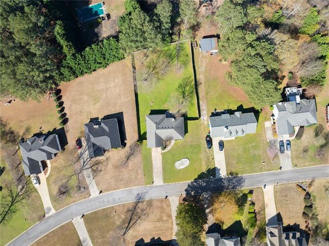 716 Michael Drive, Winder, GA 30680