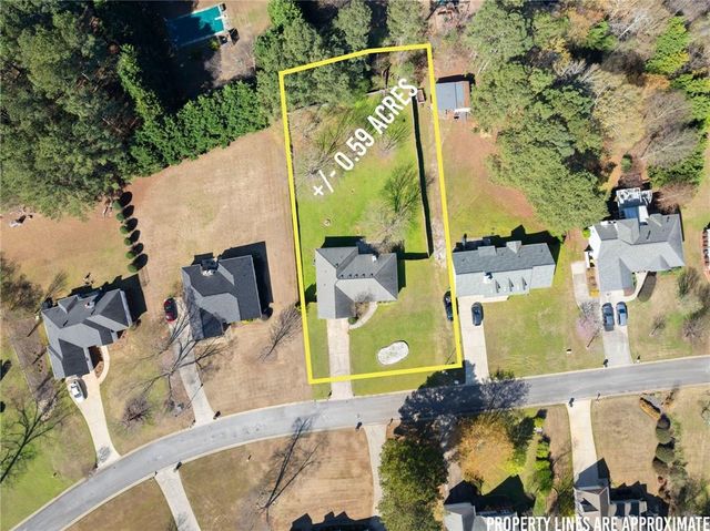 716 Michael Drive, Winder, GA 30680