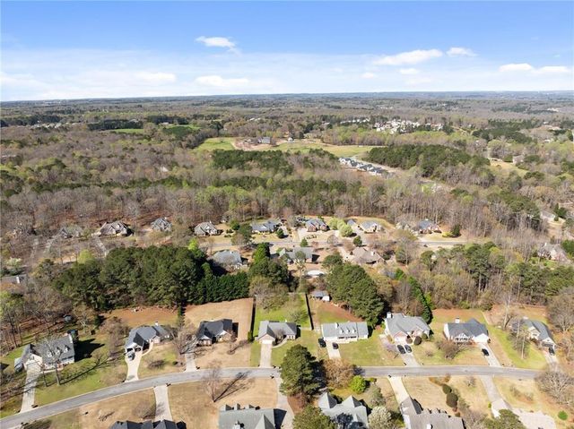 716 Michael Drive, Winder, GA 30680