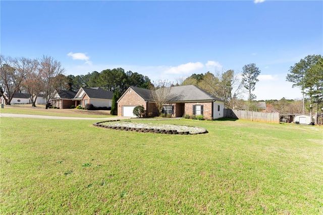 716 Michael Drive, Winder, GA 30680