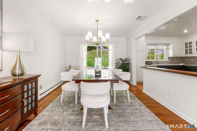 61 Center Drive, Greenwich, CT 06870