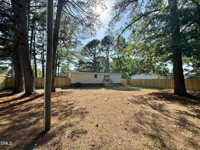 9002 School Street, Rocky Mount, NC 27803