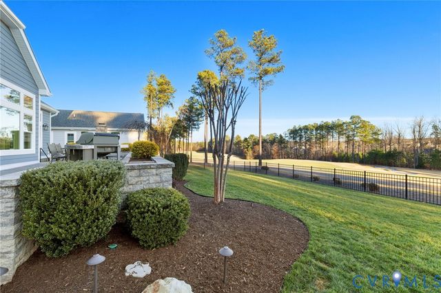 17807 Silverthread Ter, Moseley, VA 23120